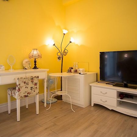 Antlers Guest House Taitung ภายนอก รูปภาพ